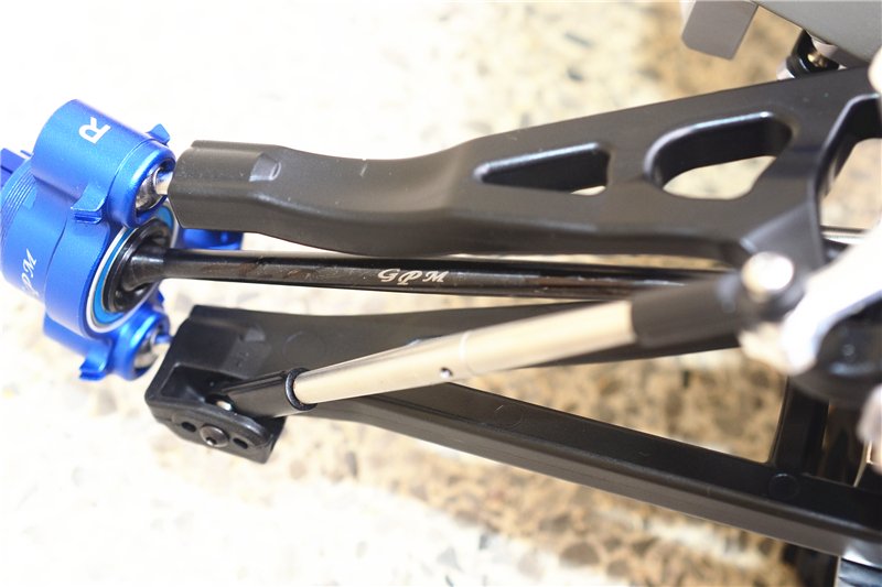 Traxxas E-Revo 2.0 - Alberi Trasmissione In Acciaio CVD E Assi Stub (2) - TRX8650 TRX8653