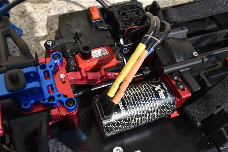 GPM Alu Front Chassis Brace Für Arrma Limitless/Infraction – 1/7 RC Auto Tuning Teil, Rot