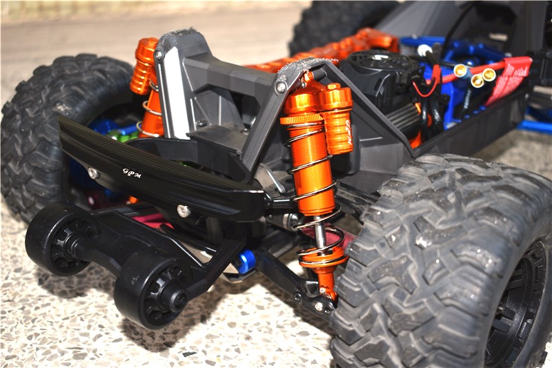 TRAXXAS BOUCHONS D'AMORTISSEUR GT-MAXX ALU ANODISES ROUGE (X4) - SLEDGE